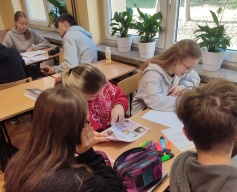 LEKCJE W RAMACH PROJEKTU: BOHATERON W TWOJEJ SZKOLE Włączyliśmy Historię w ZSLiT w Wojniczu